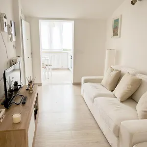 https://apt-la-via-del-castello.riccione-hotels.org